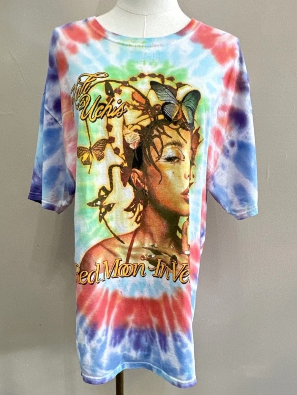 Kali Uchis Red Moon In Venus Tour 2023 T-Shirt Tie Dye Butterfly Graphic Rare